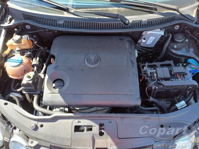 2006 VOLKSWAGEN POLO SEDAN 
