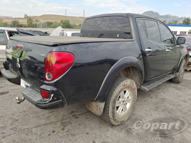2010 MITSUBISHI L200 TRITON 