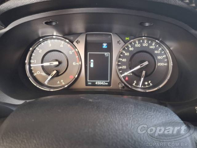 2024 TOYOTA HILUX CD 