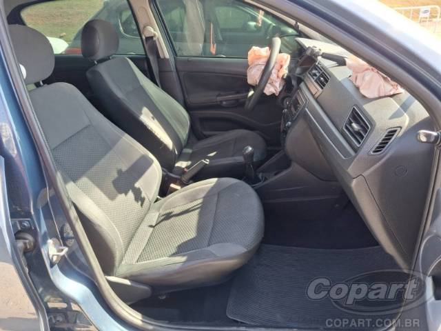 2017 VOLKSWAGEN VOYAGE 