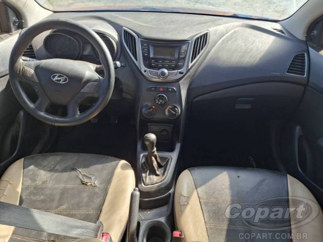 2014 HYUNDAI HB20S 