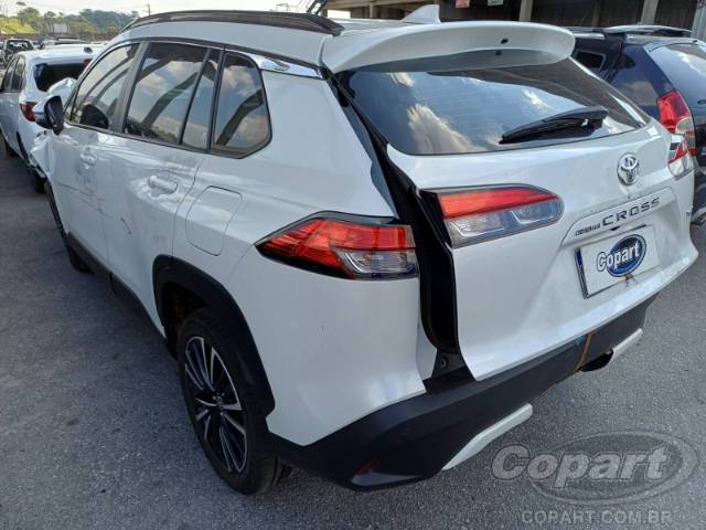 2026 TOYOTA COROLLA CROSS 