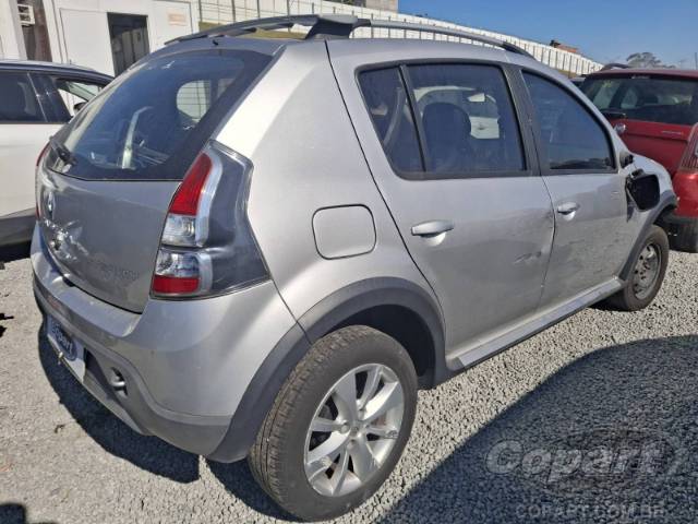 2014 RENAULT SANDERO 