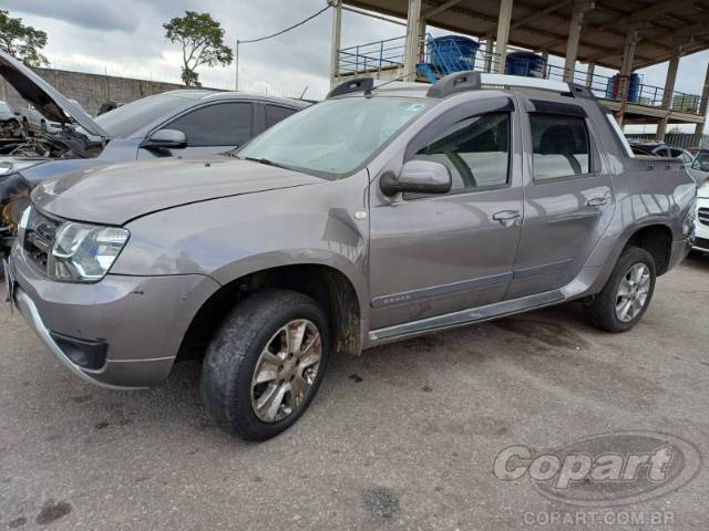 2022 RENAULT DUSTER OROCH 