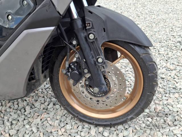 2025 YAMAHA NMAX 