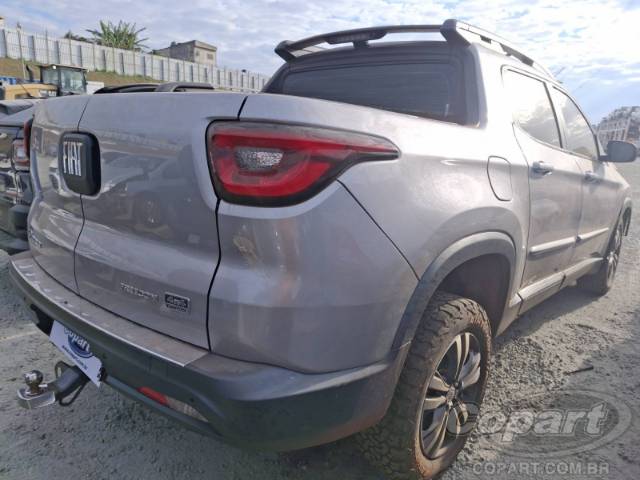 2022 FIAT TORO 