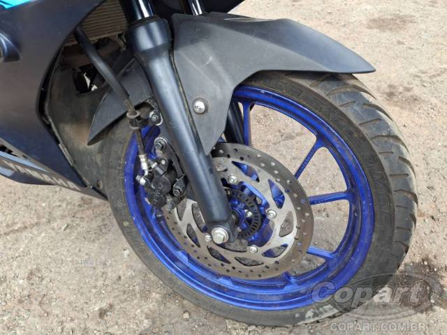 2025 YAMAHA YZF R15 