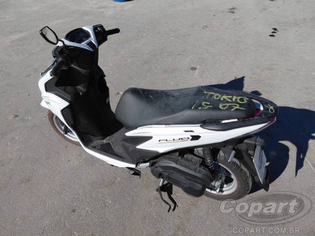 2026 YAMAHA FLUO 