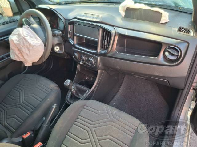2025 FIAT STRADA 