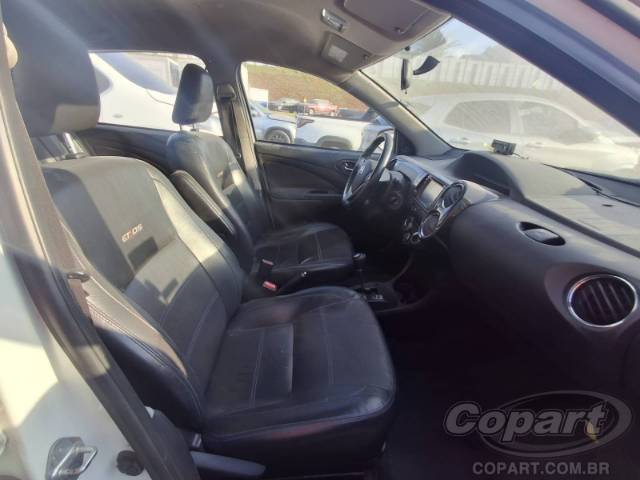 2017 TOYOTA ETIOS SEDA 