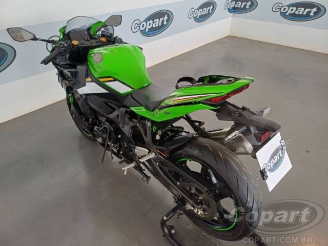 2026 KAWASAKI NINJA ZX-4R 