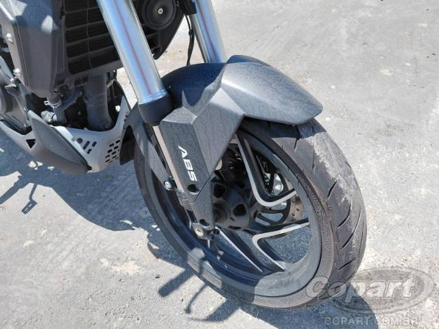 2025 BAJAJ DOMINAR 