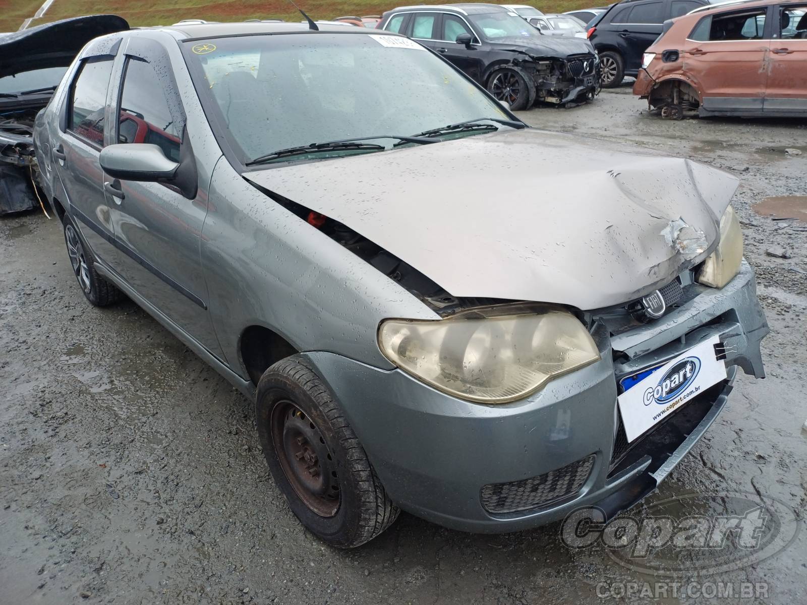Fiat Siena Fire 1.0 2009 Colisão Frontal