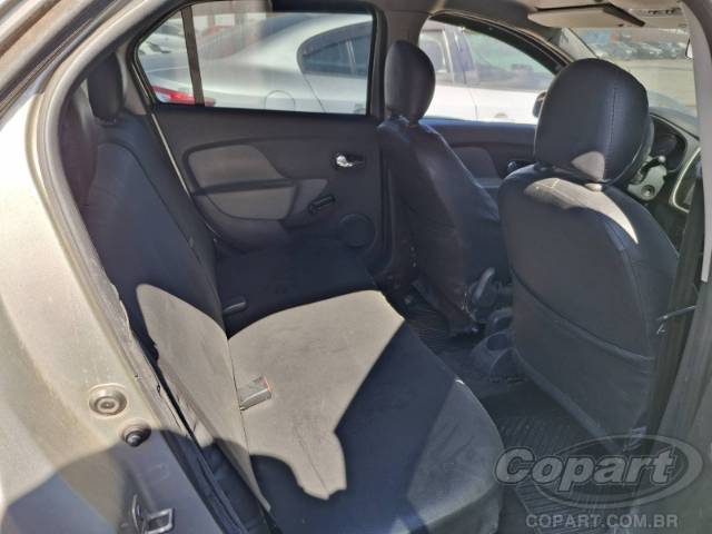 2015 RENAULT LOGAN 