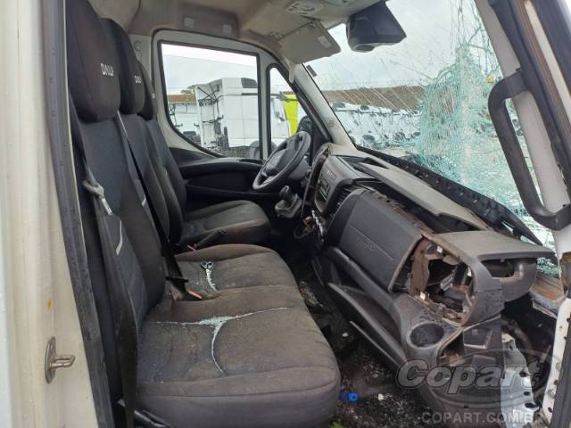 2022 IVECO DAILY 