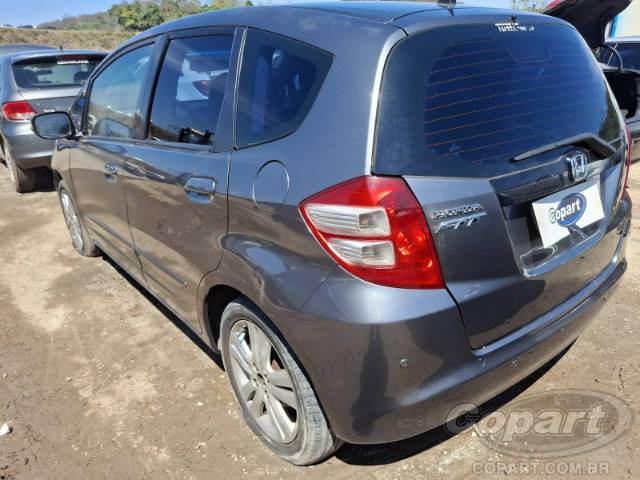 2010 HONDA FIT 