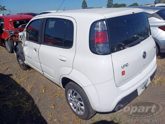 2021 FIAT UNO 