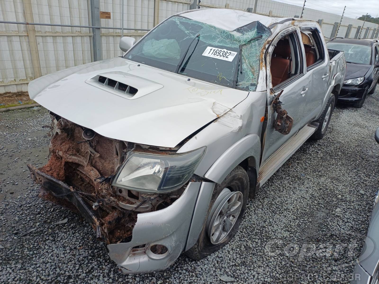 Foto 2: 2014 TOYOTA HILUX CD