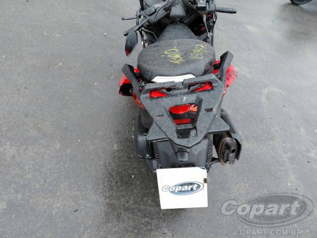 2024 YAMAHA XMAX 