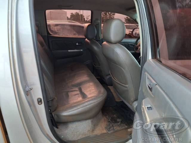 2013 TOYOTA HILUX CD 