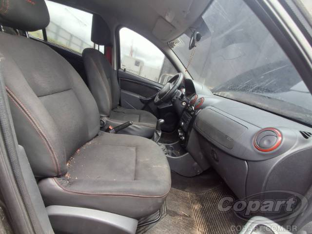 2013 RENAULT SANDERO 