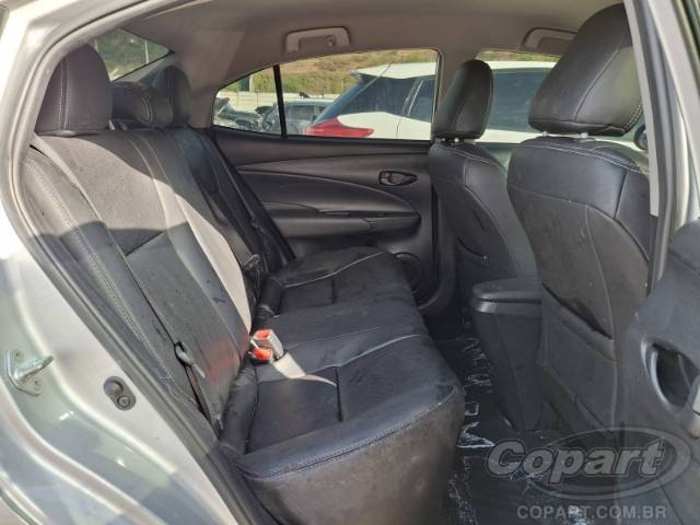 2024 TOYOTA YARIS SEDA 