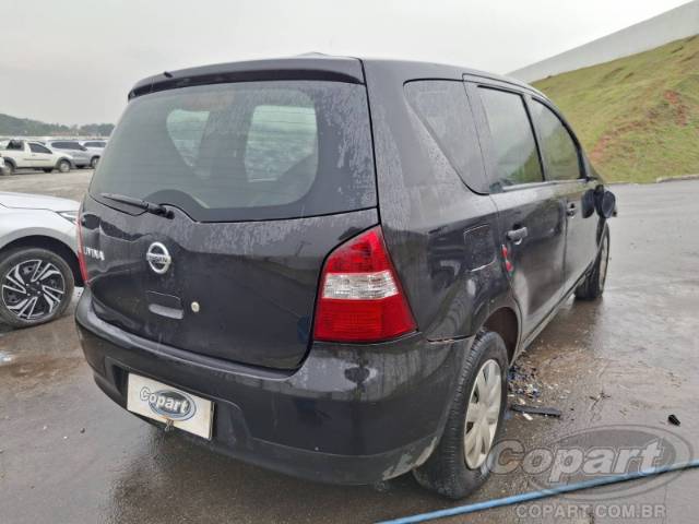 2010 NISSAN LIVINA 
