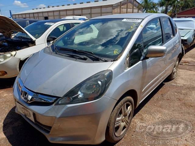 2014 HONDA FIT 