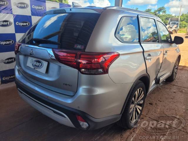 2022 MITSUBISHI OUTLANDER 