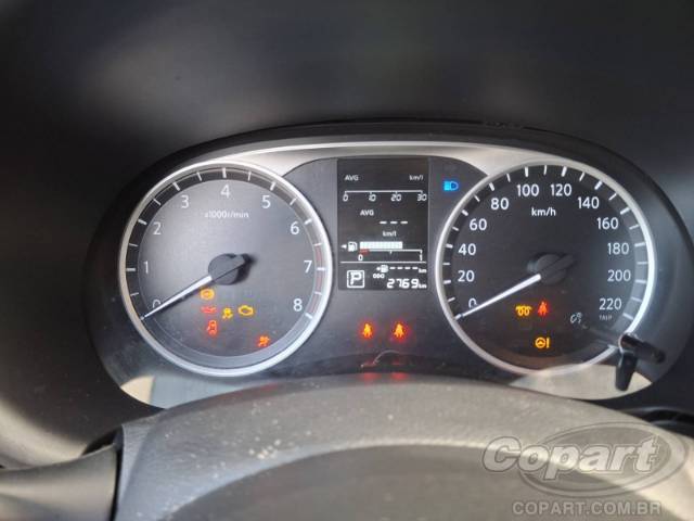 2025 NISSAN Kicks Play 