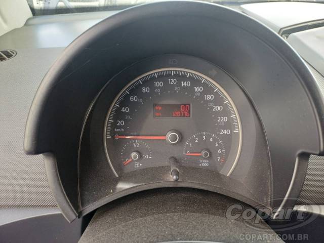 2009 VOLKSWAGEN NEW BEETLE 