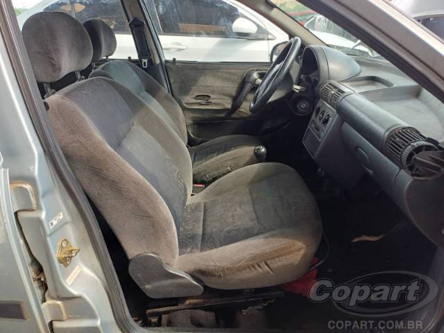 2006 CHEVROLET CLASSIC 