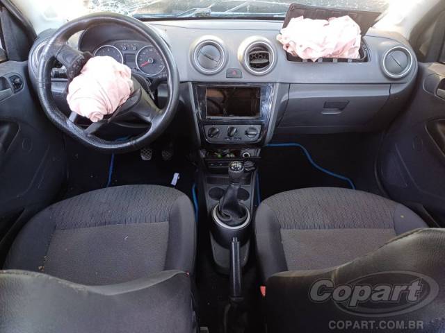 2014 VOLKSWAGEN VOYAGE 