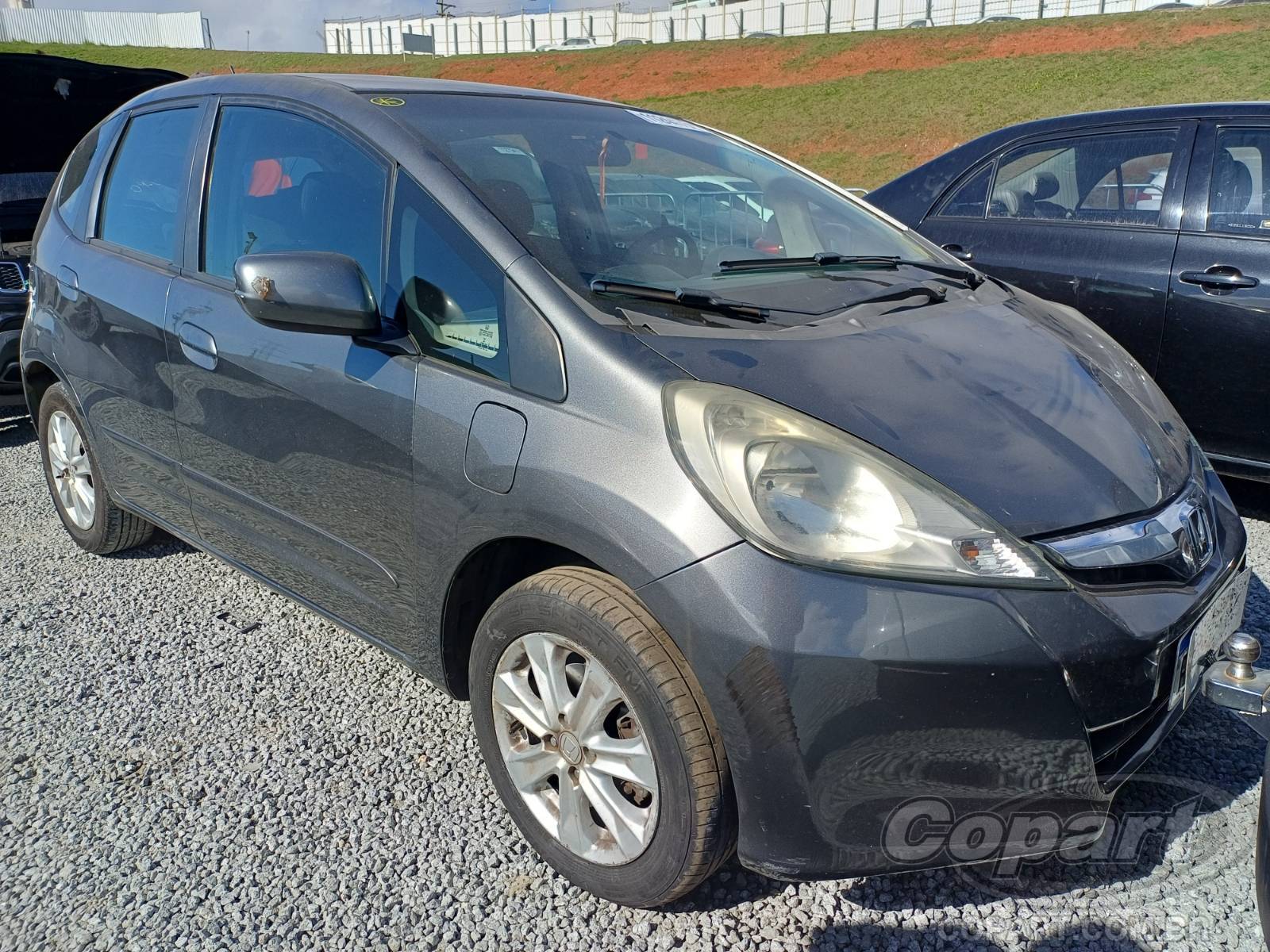 Veículo Honda Fit Honda Fit LX 1.4 16V 2014 Colisão 2014 em leilão