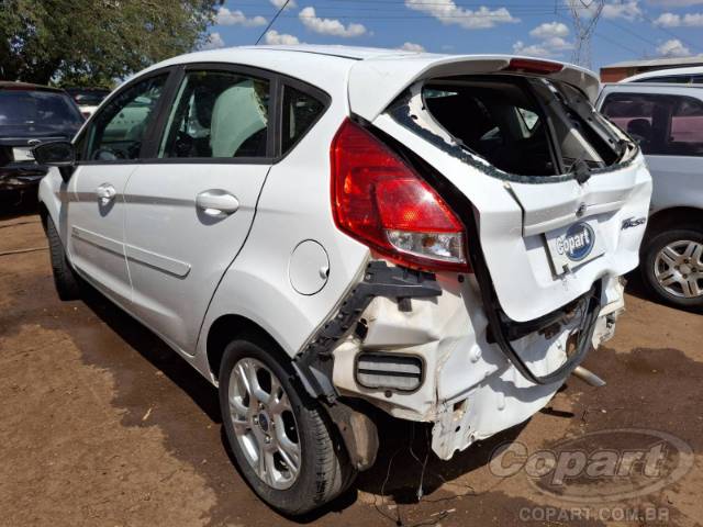 2015 FORD FIESTA 