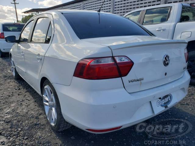 2017 VOLKSWAGEN VOYAGE 