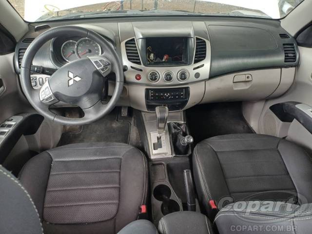 2015 MITSUBISHI L200 TRITON 