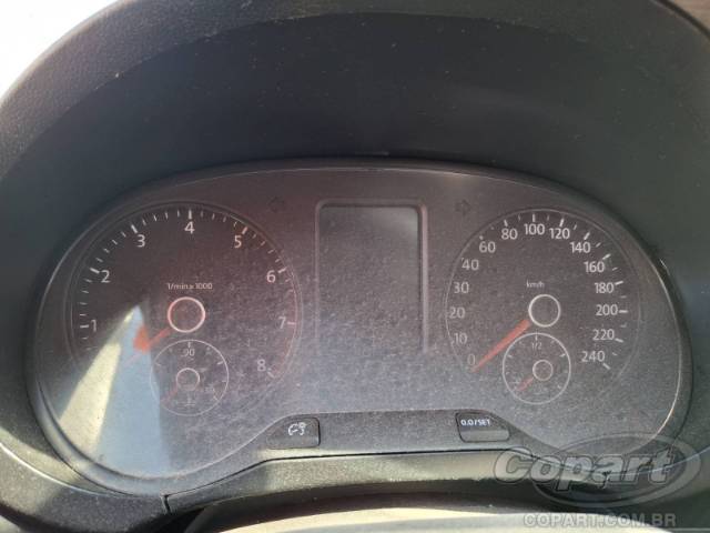 2013 VOLKSWAGEN FOX 
