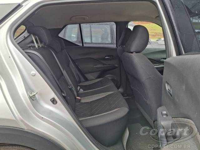 2019 NISSAN KICKS 