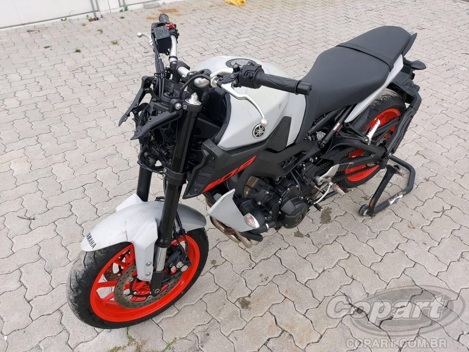 Foto 2: 2021 YAMAHA MT-09