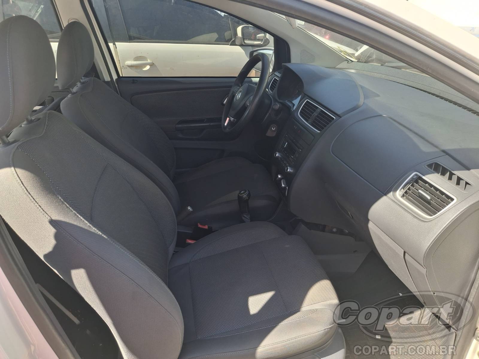 2012 VOLKSWAGEN FOX — foto 5 de 11