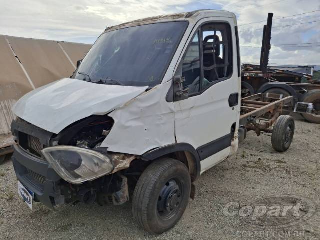2014 IVECO DAILY CHASSI 