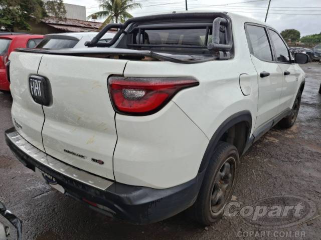 2021 FIAT TORO 