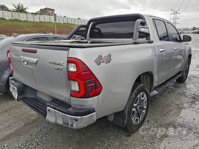 2021 TOYOTA HILUX CD 