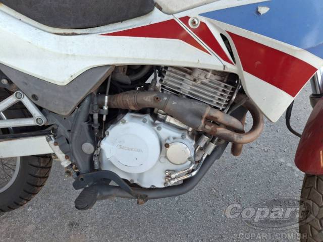 2015 HONDA NX 400I 