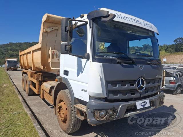 2025 MERCEDES-BENZ Atego 