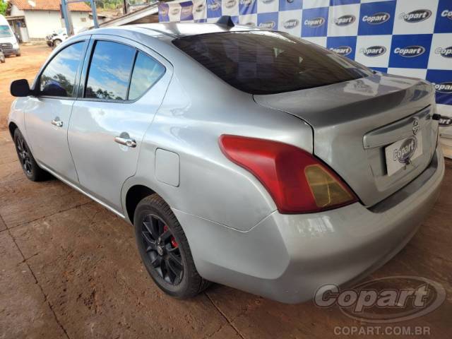 2014 NISSAN VERSA 