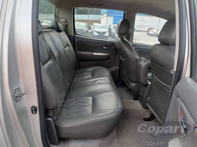 2012 TOYOTA HILUX CD 