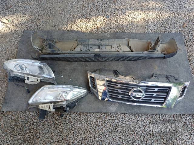 2021 NISSAN FRONTIER CD 