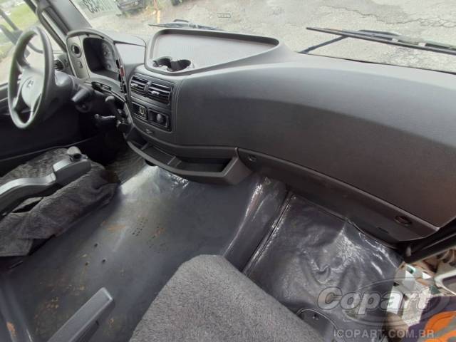 2021 MERCEDES BENZ AXOR 